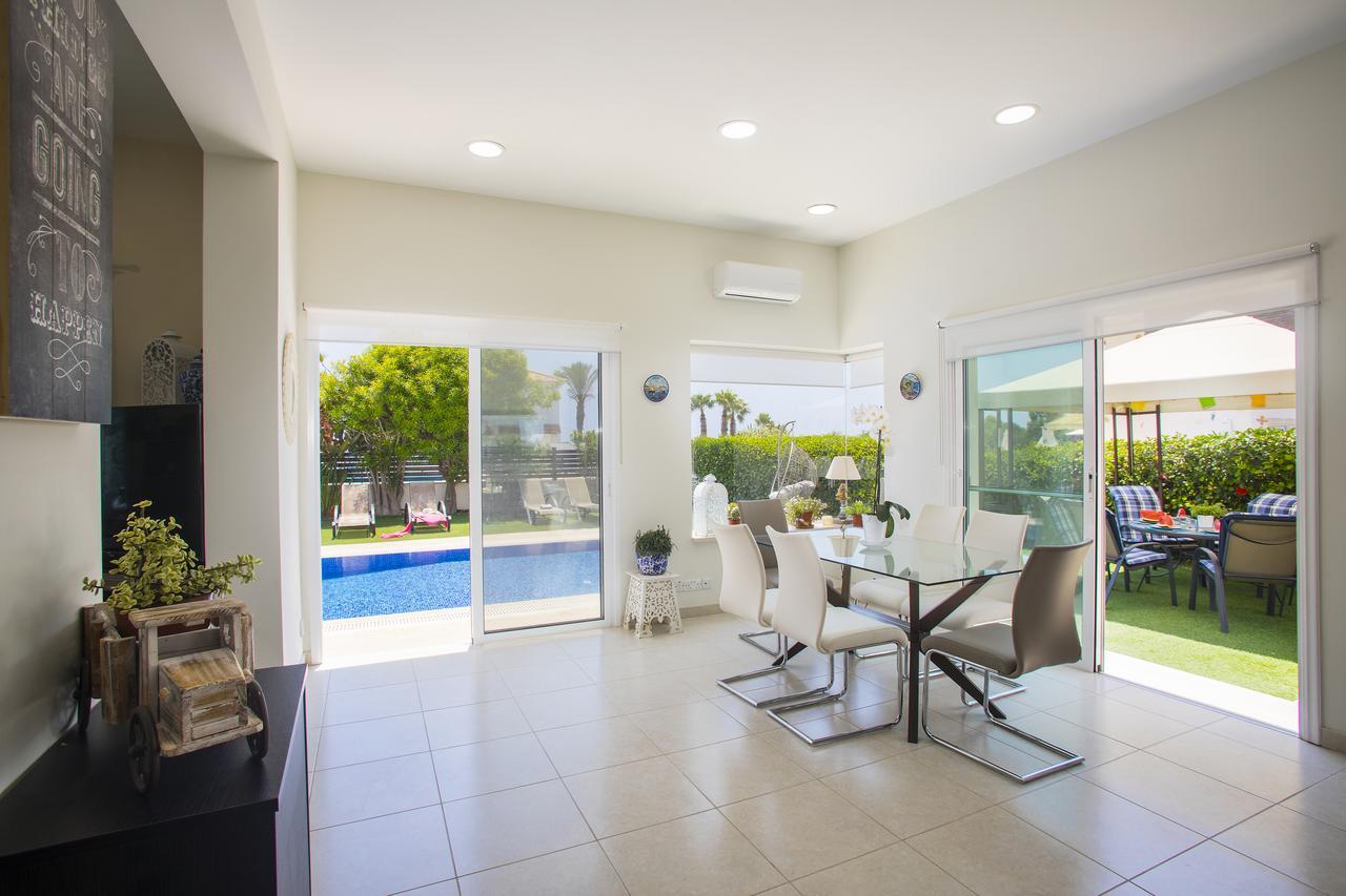 Villa Elias Ayia Napa Ngoại thất bức ảnh