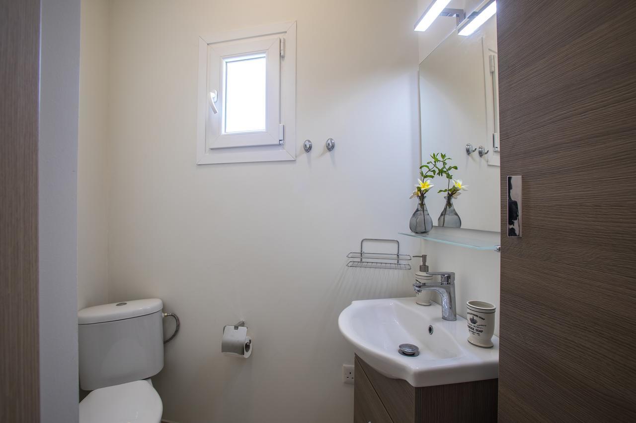 Villa Elias Ayia Napa Ngoại thất bức ảnh