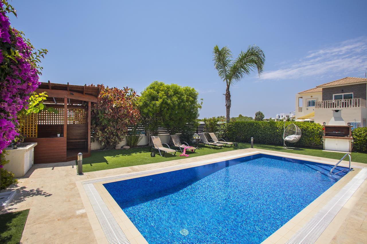 Villa Elias Ayia Napa Ngoại thất bức ảnh